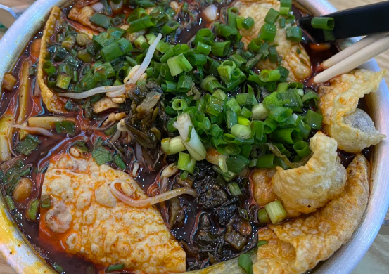 擺攤賣(mài)螺螄粉沒(méi)技術(shù)？白螺灣帶你輕松出攤